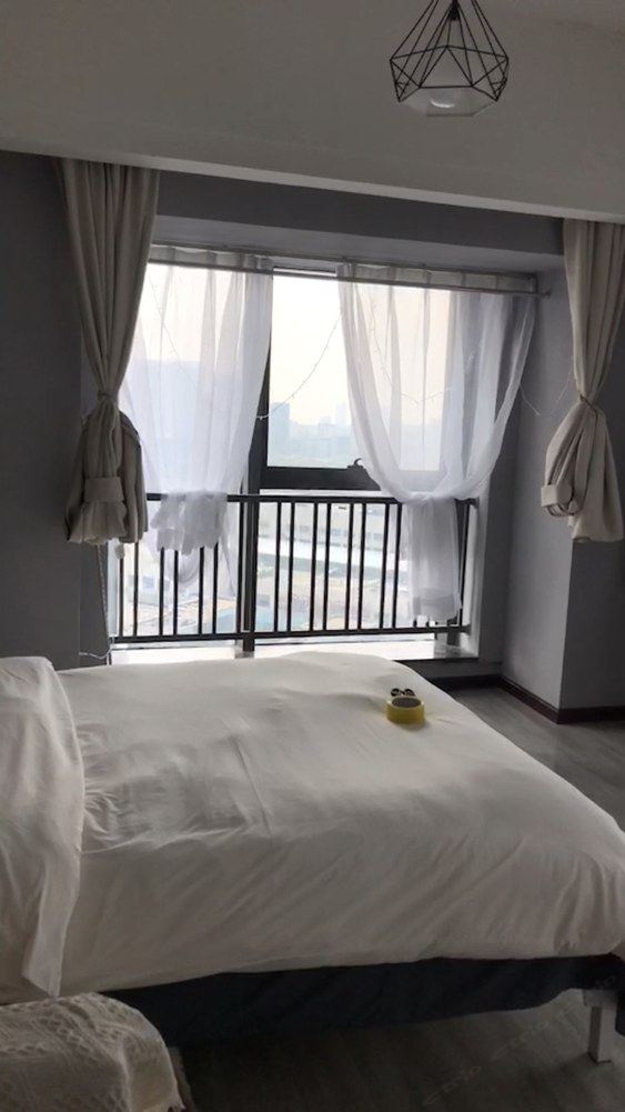 月光一室二床房