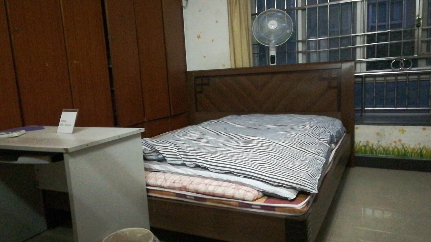 三室一厅套房