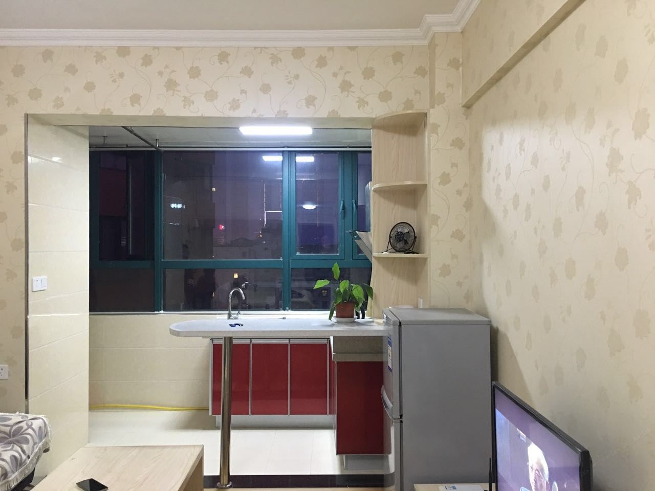 舒适精装一室大床房