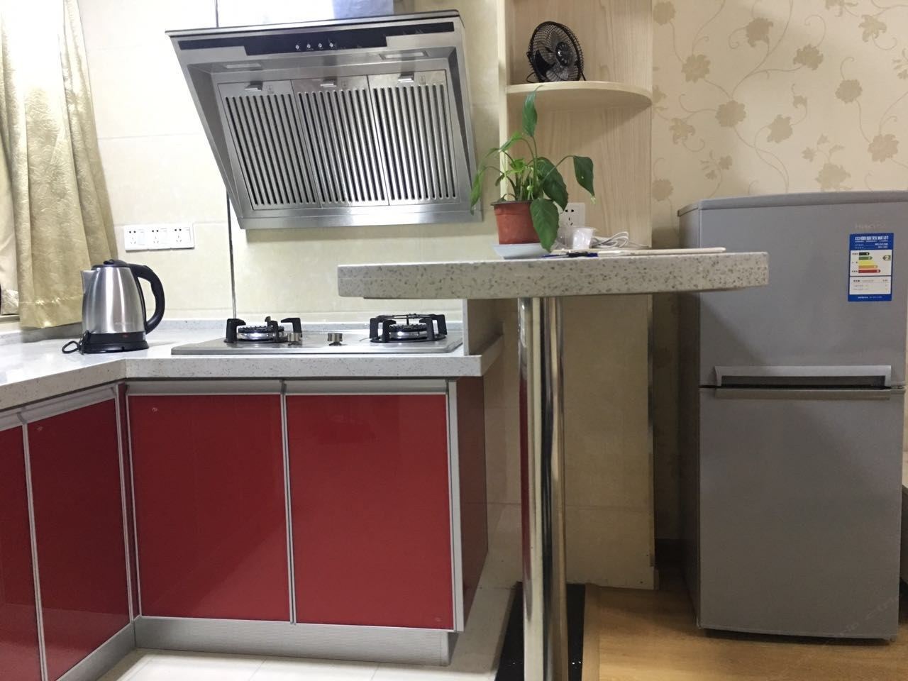 舒适精装一室大床房