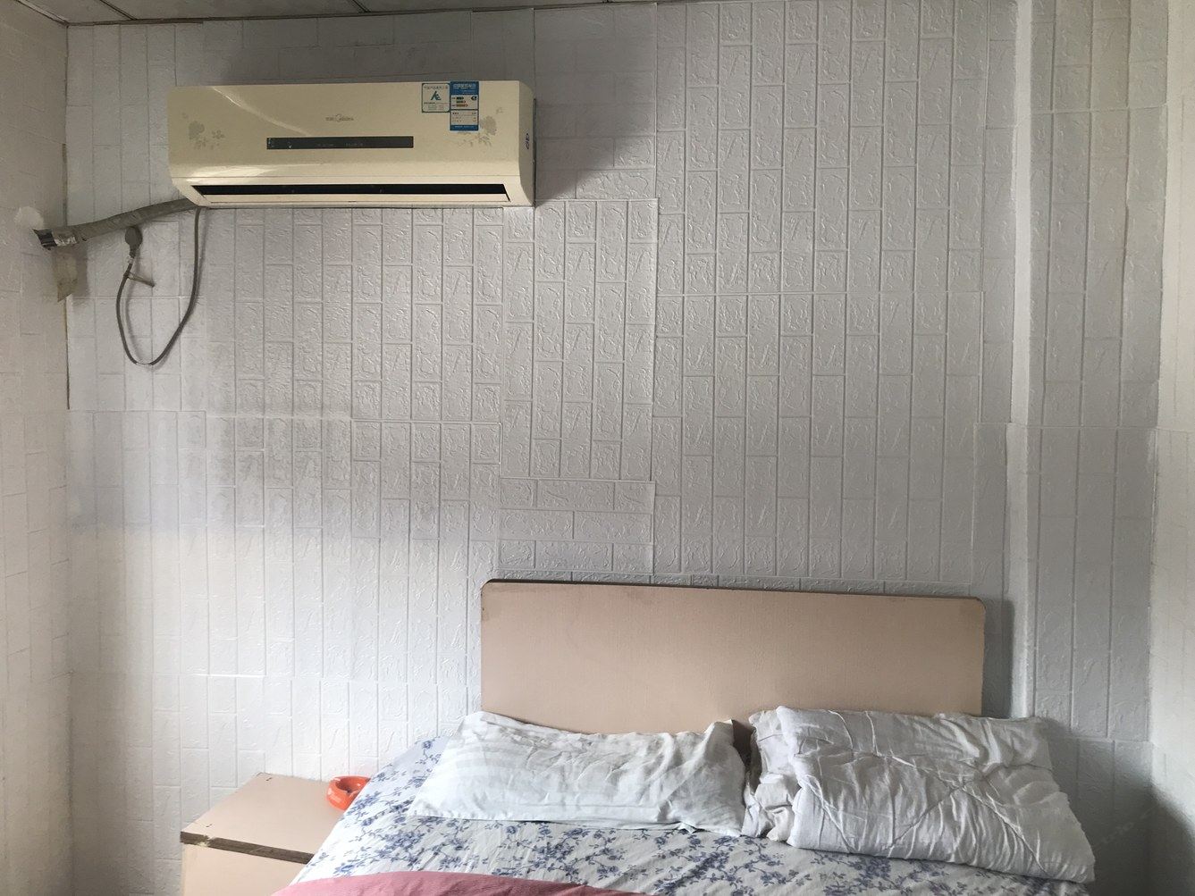 十八室二床房