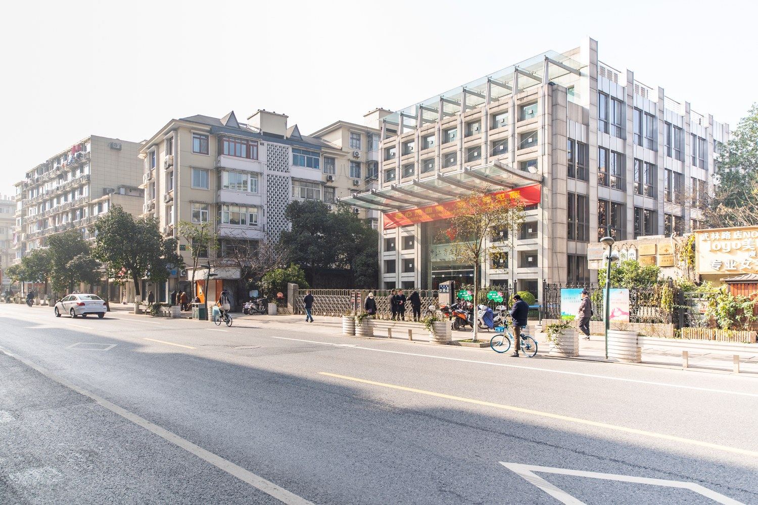 杭州隐居西子公寓(生织锦博物馆分店)