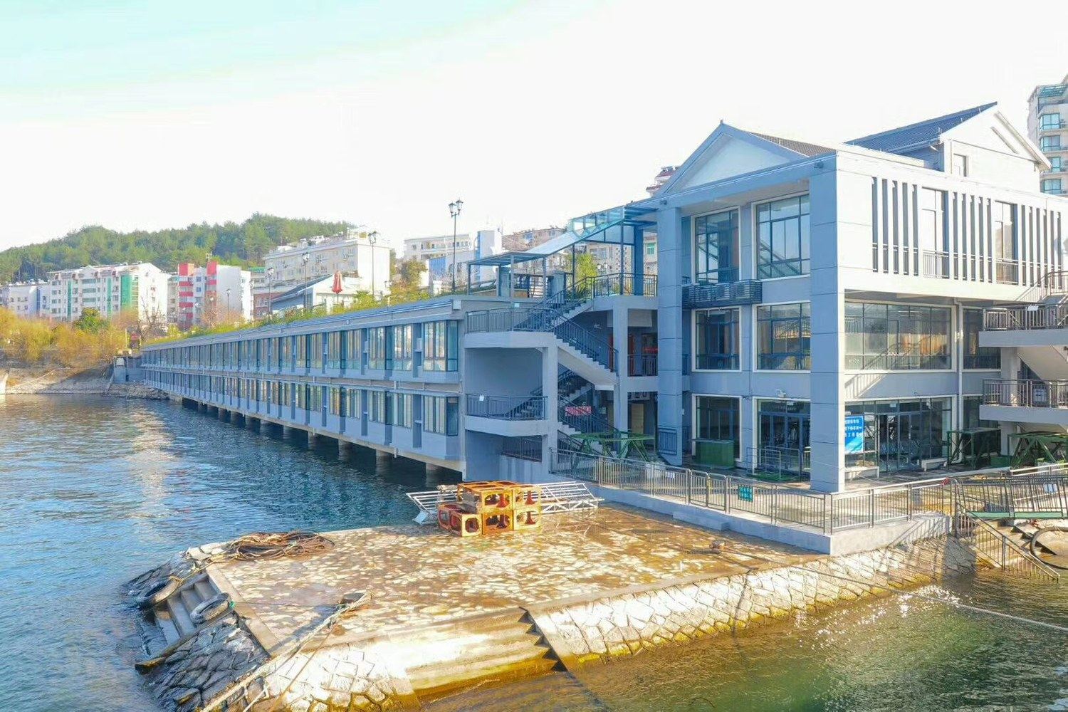 杭州一城一湖公寓(千岛湖镇夜游码头分店)