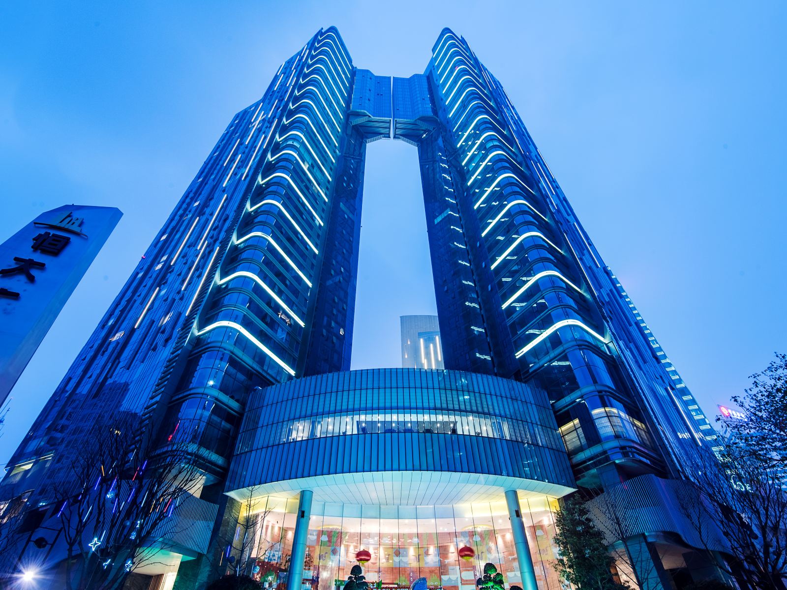 成都辉盛捷服务公寓(总府路分店)