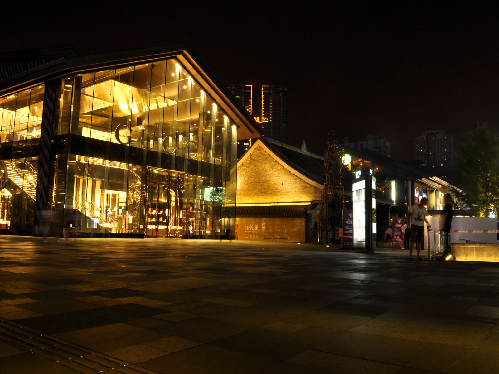 成都M公馆普通公寓(龙舟路分店)