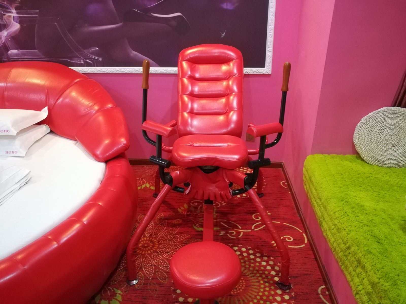 健身娱乐设施