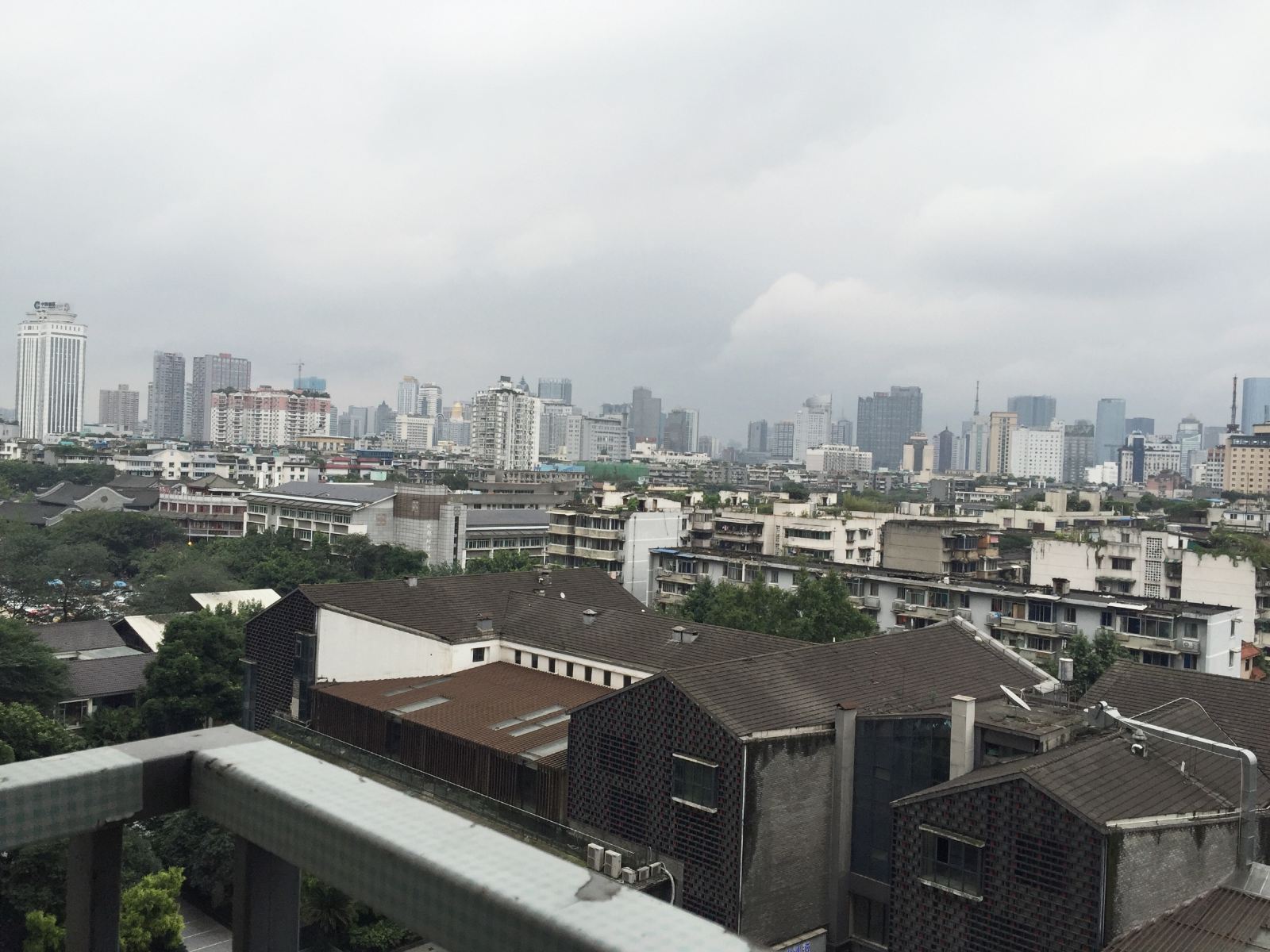 成都七阶民宿(泡桐树街分店)