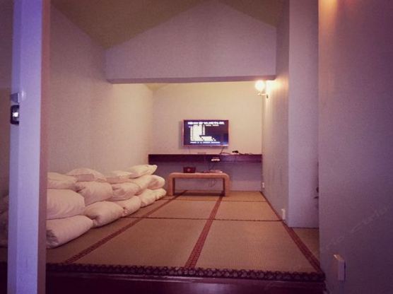 三室六厅