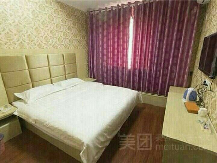一室大床房(无窗)