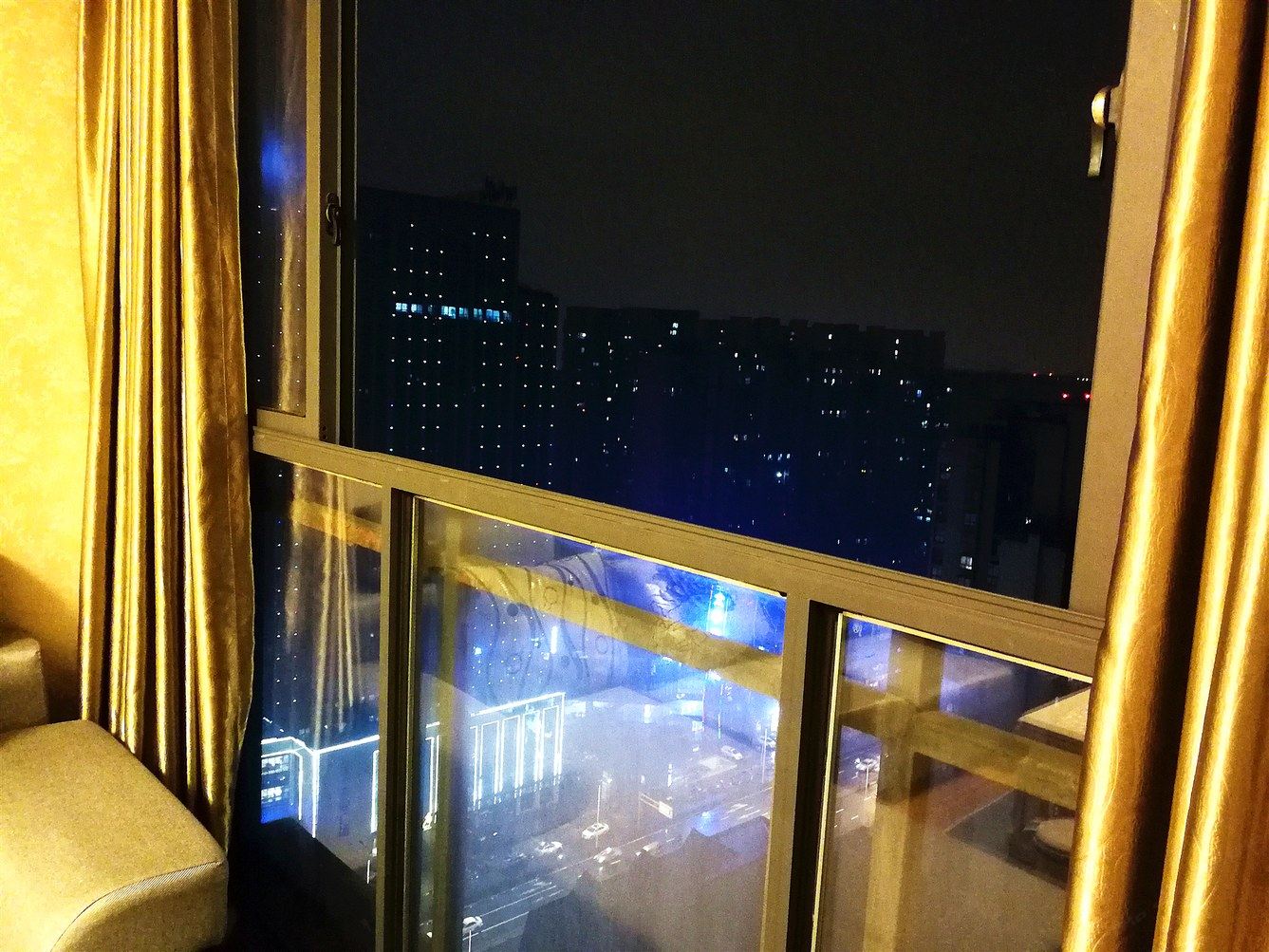 其他