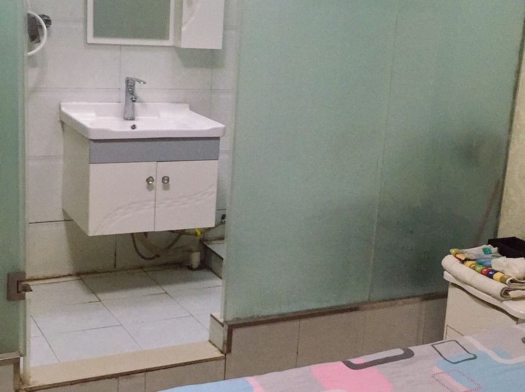 舒适大床房