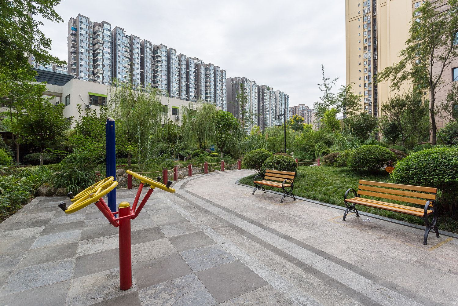 成都爱的住巢公寓(2号店)