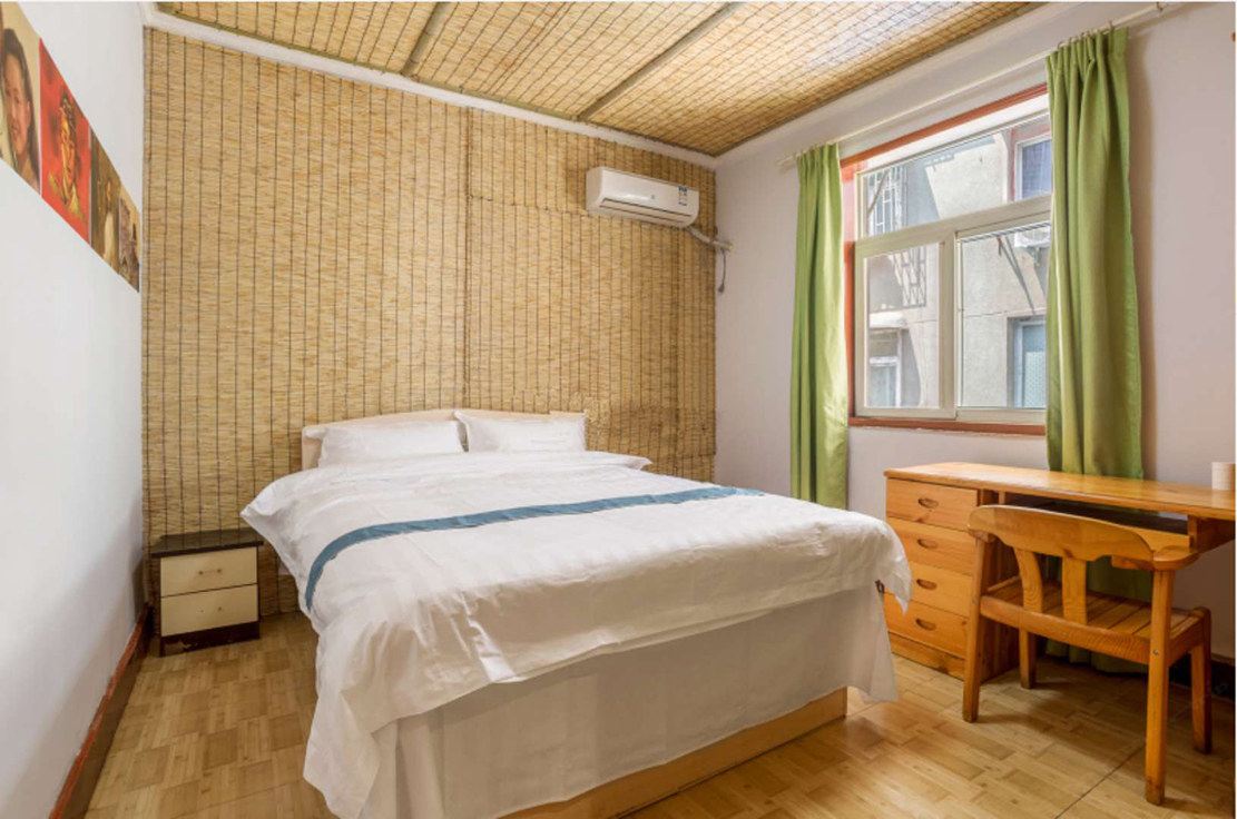 复古风二室一厅套房