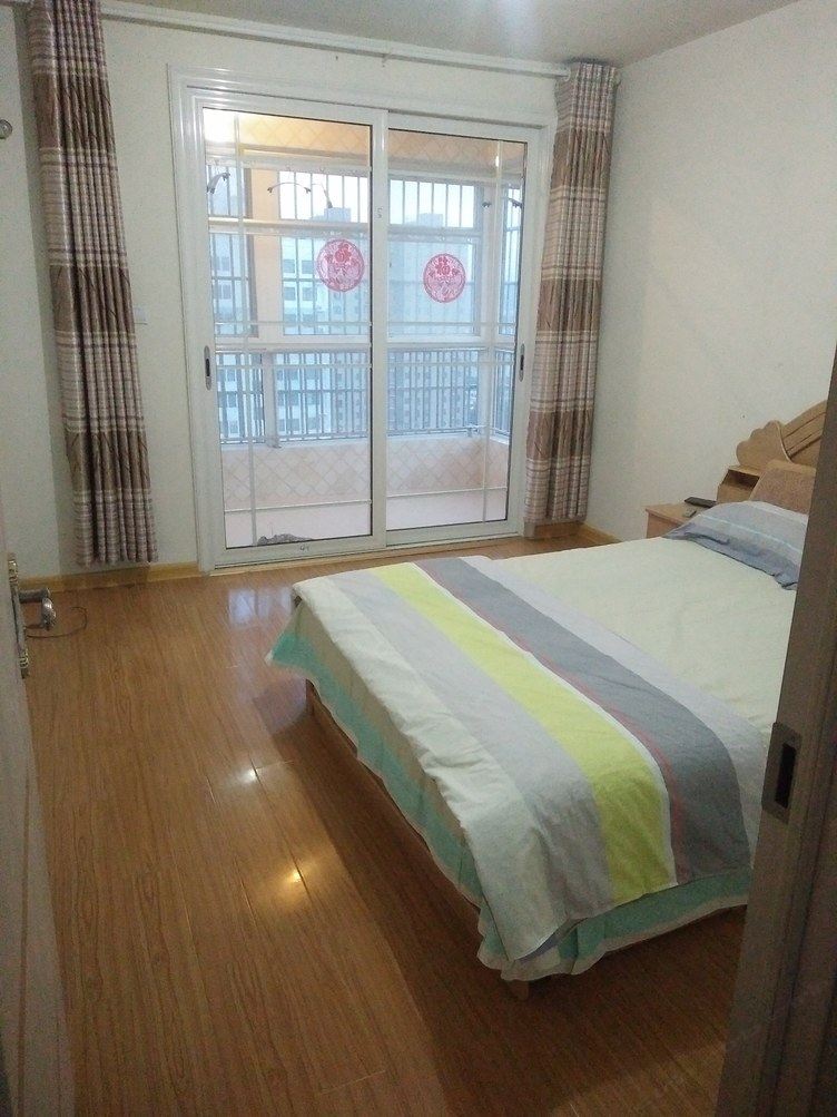 温馨一室一厅套房