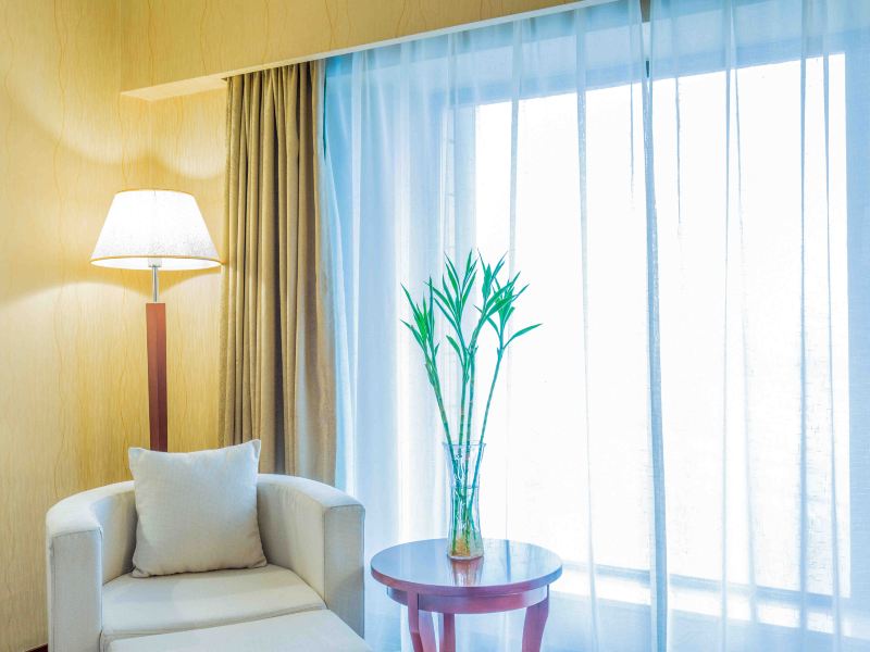 hotelPic