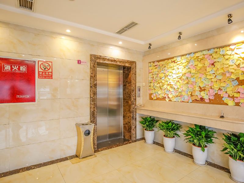 酒店大堂