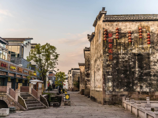 2021年黃山旅游團(tuán)報價_黃山游跟團(tuán)_黃山旅游路線