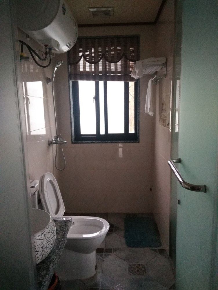十七室一厅套房