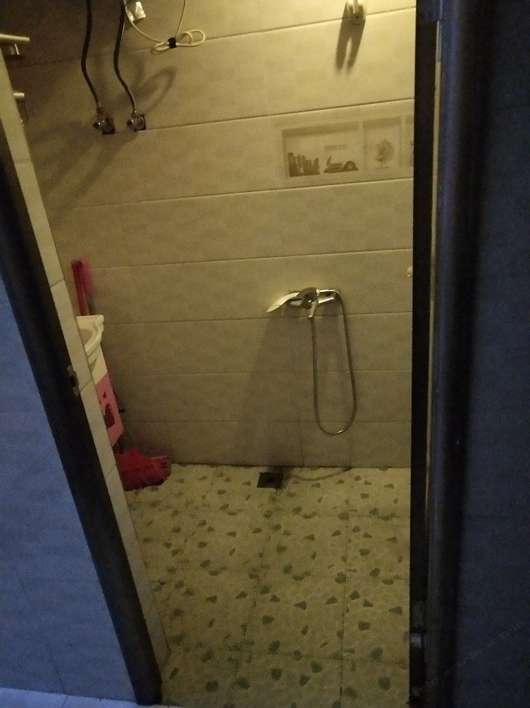 一室大床房