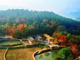 張家界旅游價格多少_張家界幾月份適合旅游_張家界五日旅游