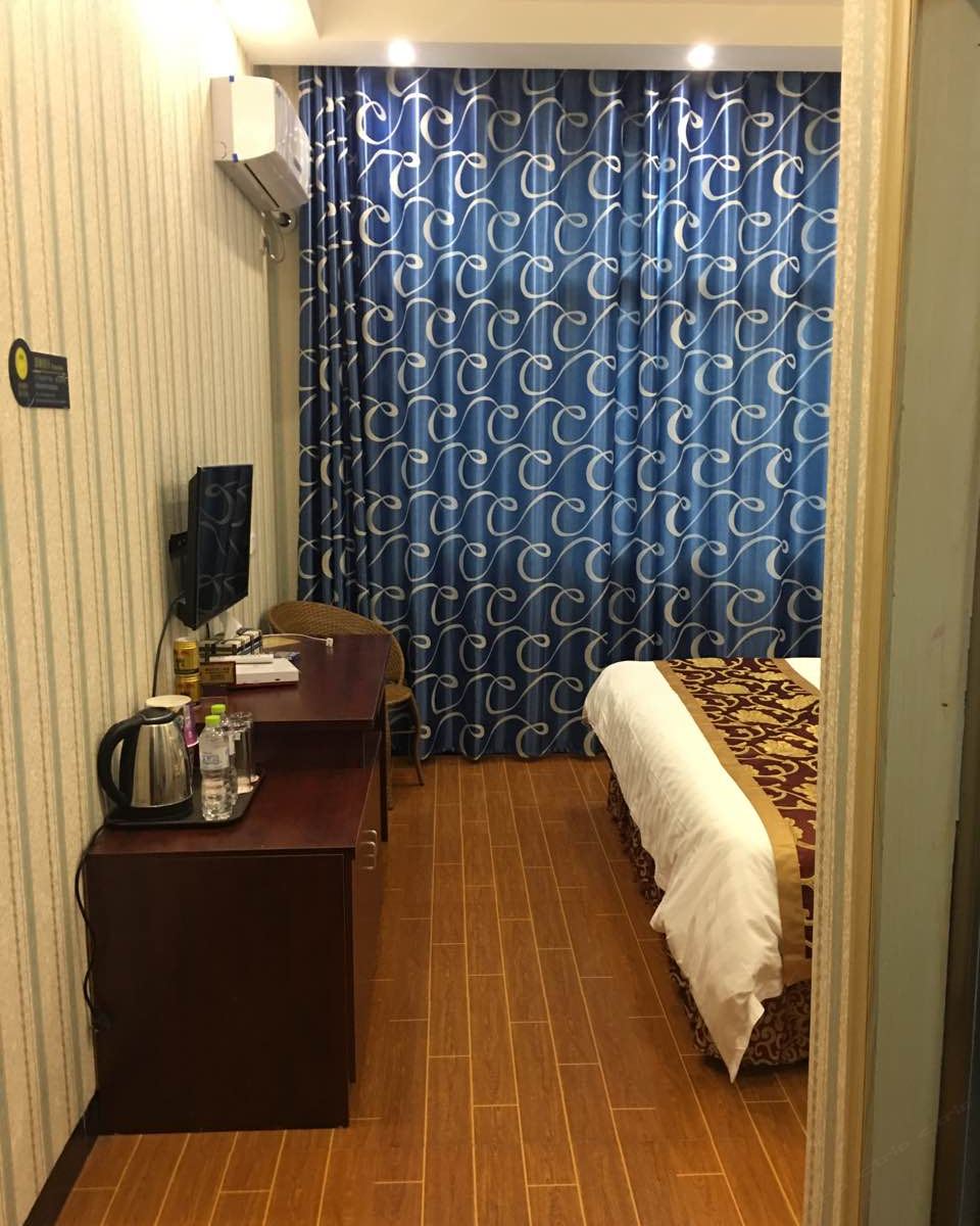 标准大床房