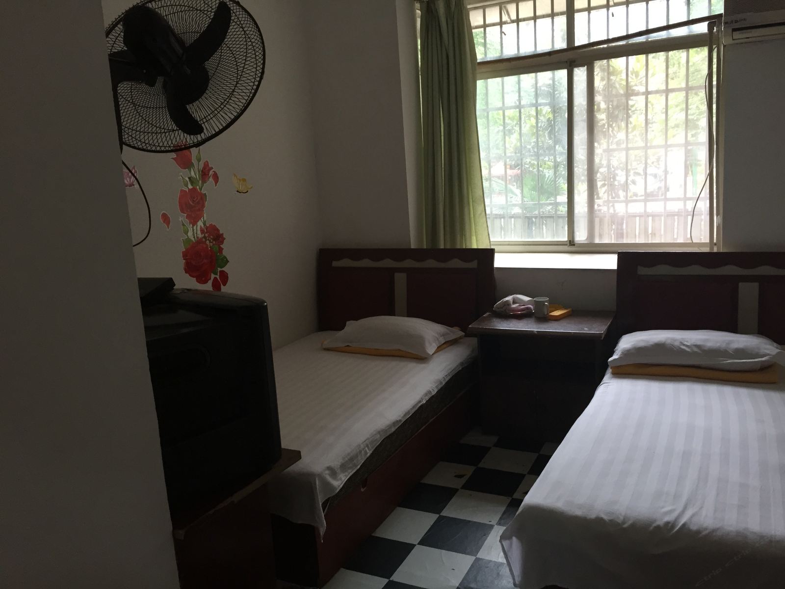 标准间(无窗)
