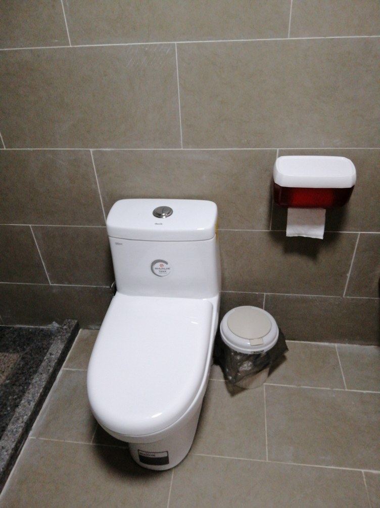 榻榻米一室榻榻米房