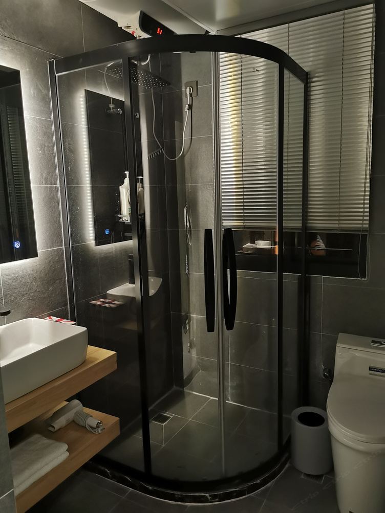 精致一室大床房2