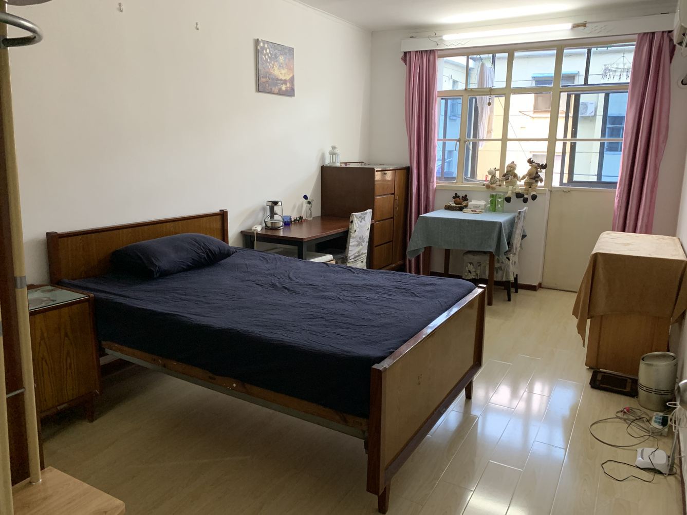 一室大床房