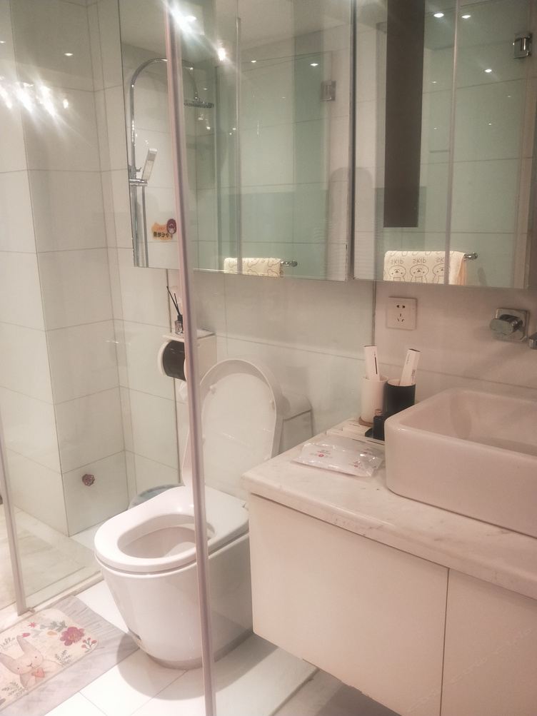 简约一室大床房