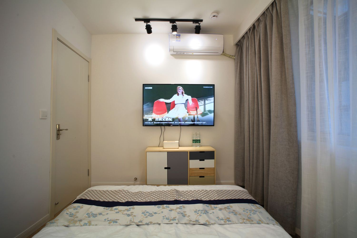 二室大床房