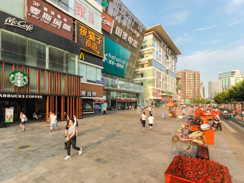 成都懒喵小窝普通公寓(居比路店)