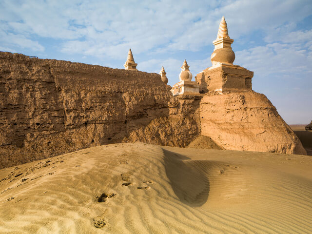 高昌王国,高昌王和王后,高昌王_大山谷图库