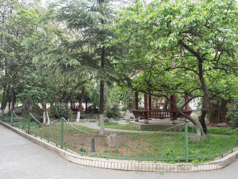 成都暖窝旧居公寓