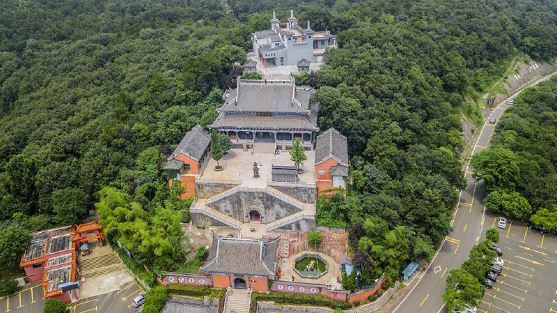 【首发】常州茅山多了处可以浪漫看星空的透明泡泡屋