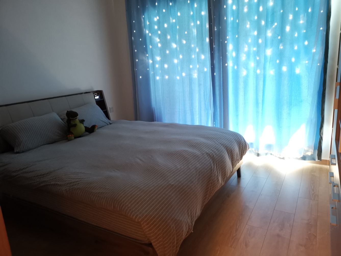 沐风三室一厅套房
