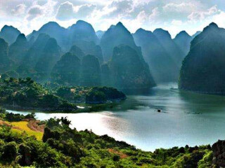 罗平油菜花旅游人次_多少钱罗平油菜花旅游_罗平油菜花著名旅游