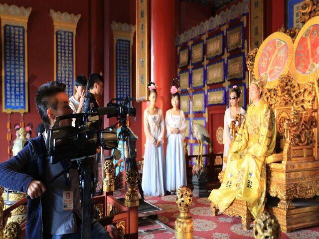 清明上河图,梦幻谷,门票全含,住商务舒适酒店,撞星来横店,明星零距离