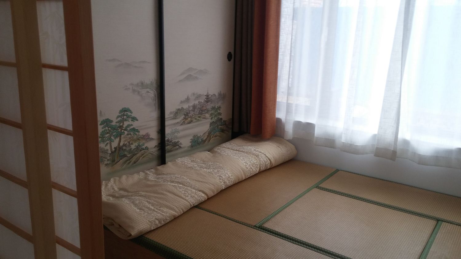 三室一厅套房