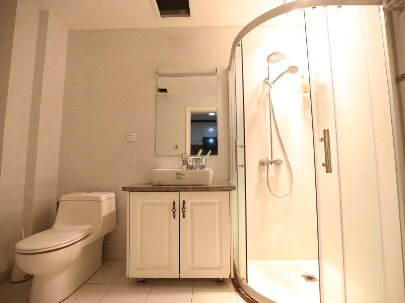 hotelPic