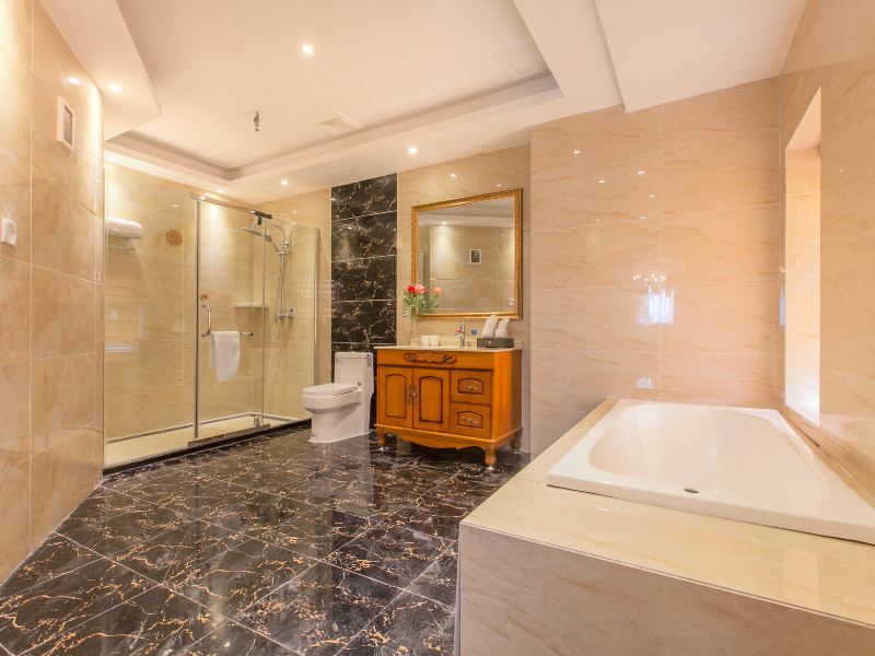 hotelPic