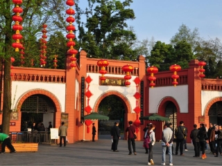 深圳出发四川旅游_去四川旅游的价钱_四川跟团游