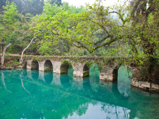 湖南張家界自由行費用_湖南張家界旅游報團價格_2021年湖南張家界旅游團報價