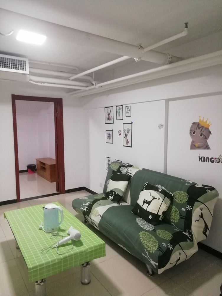 温馨一室一厅套房