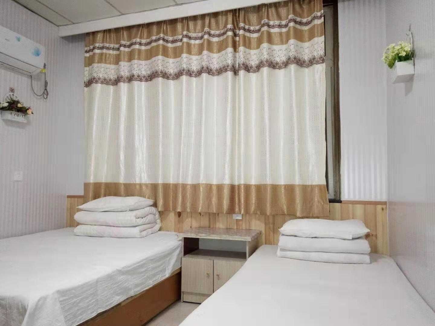 家庭房