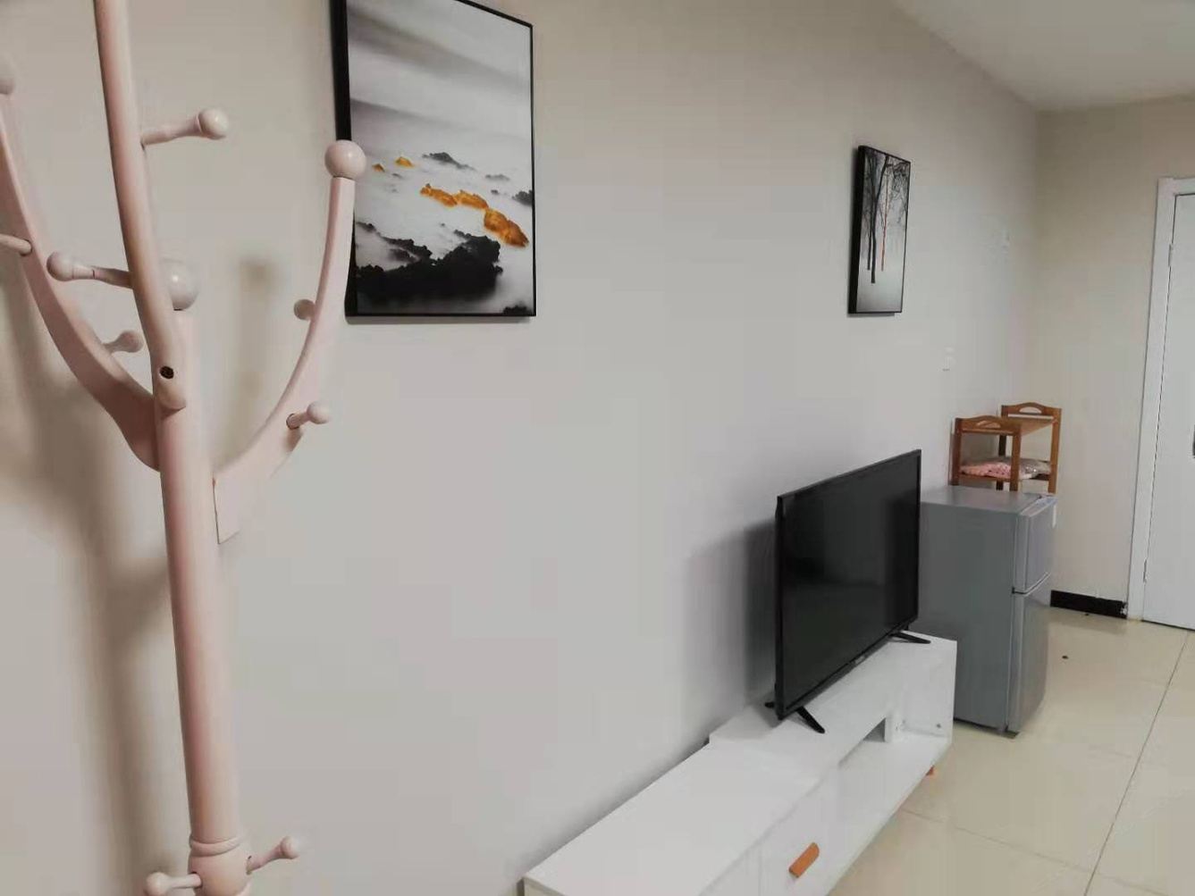 欢乐一室大床房