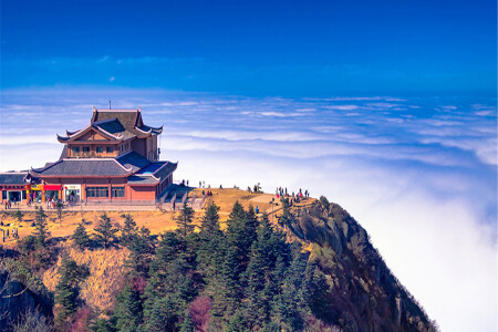 <成都-乐山-峨眉山4日游>全程一个导游，纯玩0购物，特色养生餐变脸表演，船游乐山观大佛，二进峨眉登金顶，24H专车接送站/机（当地游）