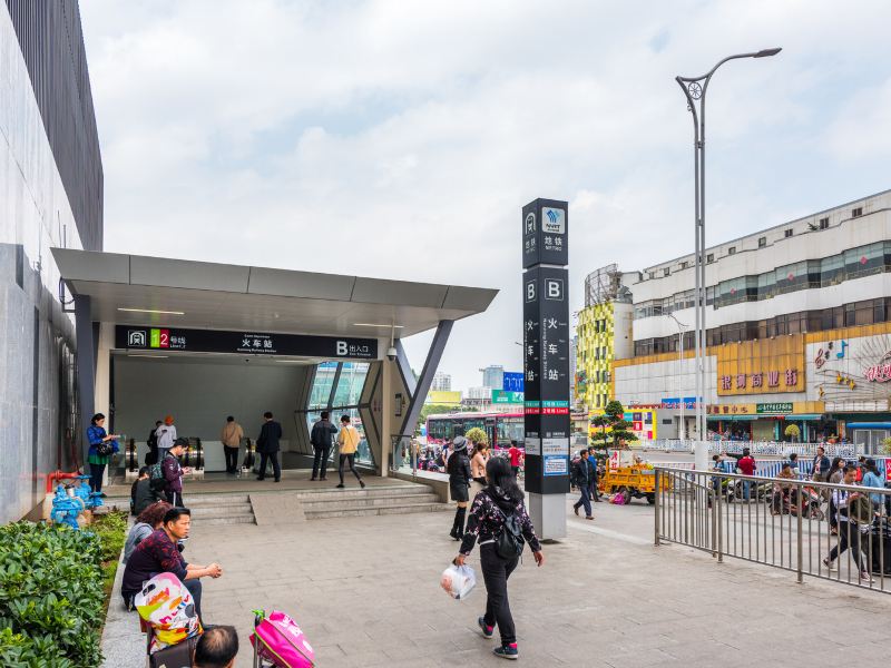南宁蜗牛家公寓(华东朝阳路口店)