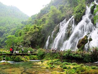 暑假貴州黃果樹游價(jià)格_旅行團(tuán)貴州黃果樹游_貴州黃果樹旅游大概多少錢
