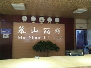 到青海旅游多少錢(qián)_青海游跟團(tuán)多少錢(qián)2021_青海旅游一次多少錢(qián)